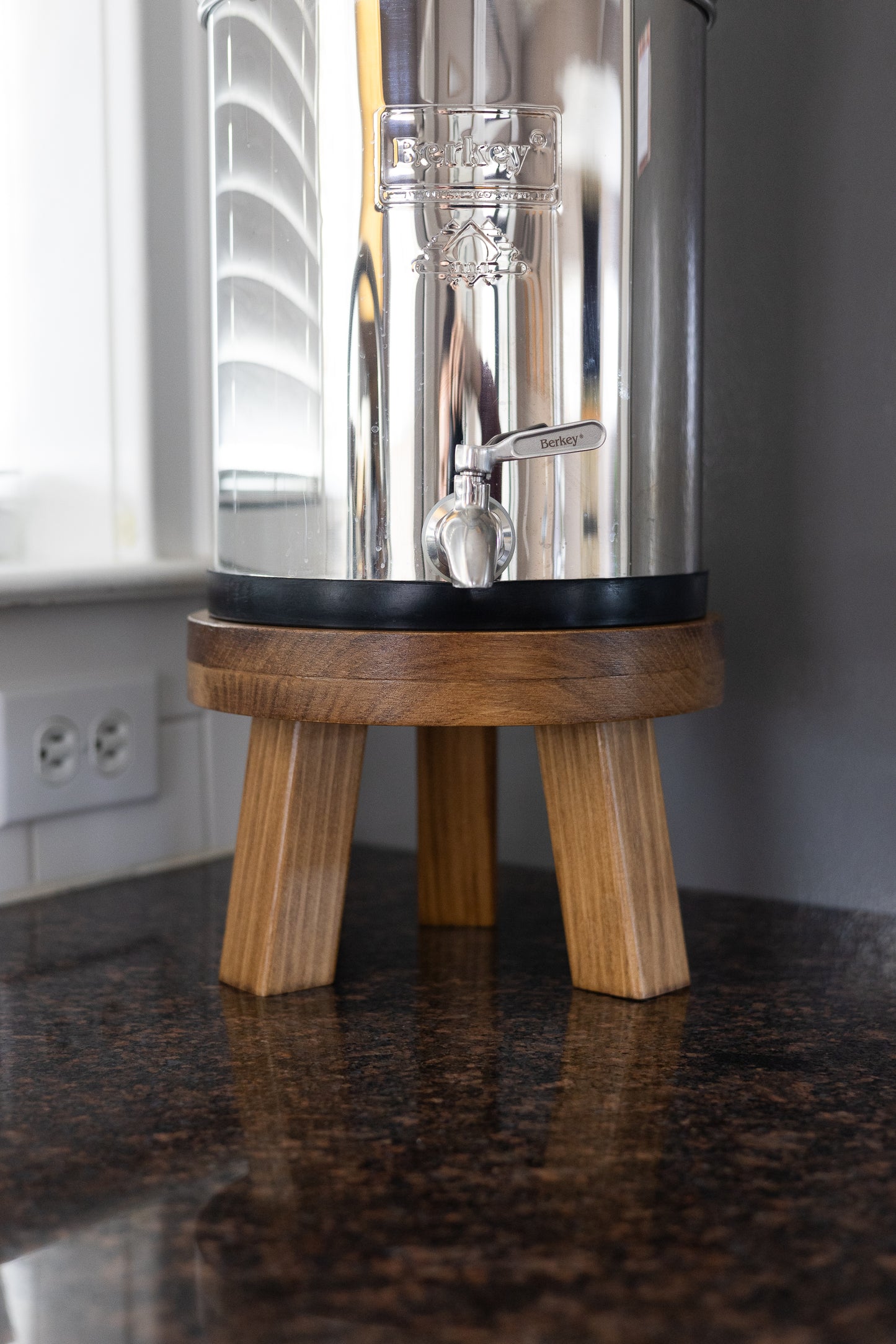 Wood Stand 6" Berkey Water Filter Compatible | Kitchen Accessory for Water Crock Dispenser