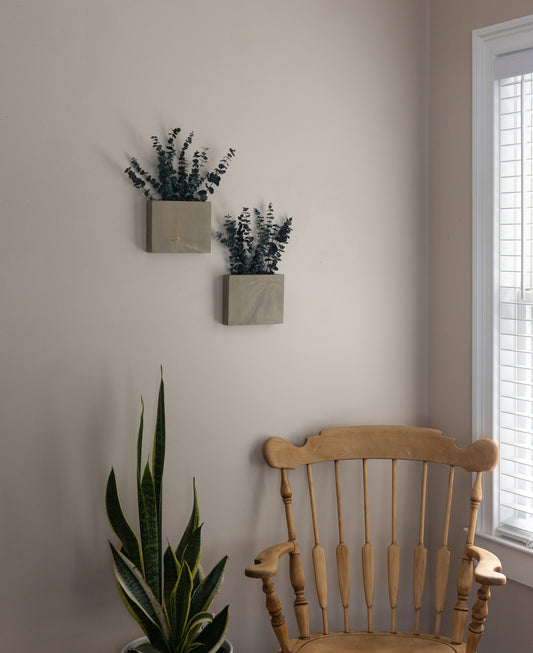 Cube Wall Pocket with Preserved Eucalyptus